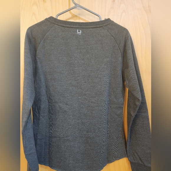 NWT - HuK Folly Crew grey long sleeve - Picture 6 of 7